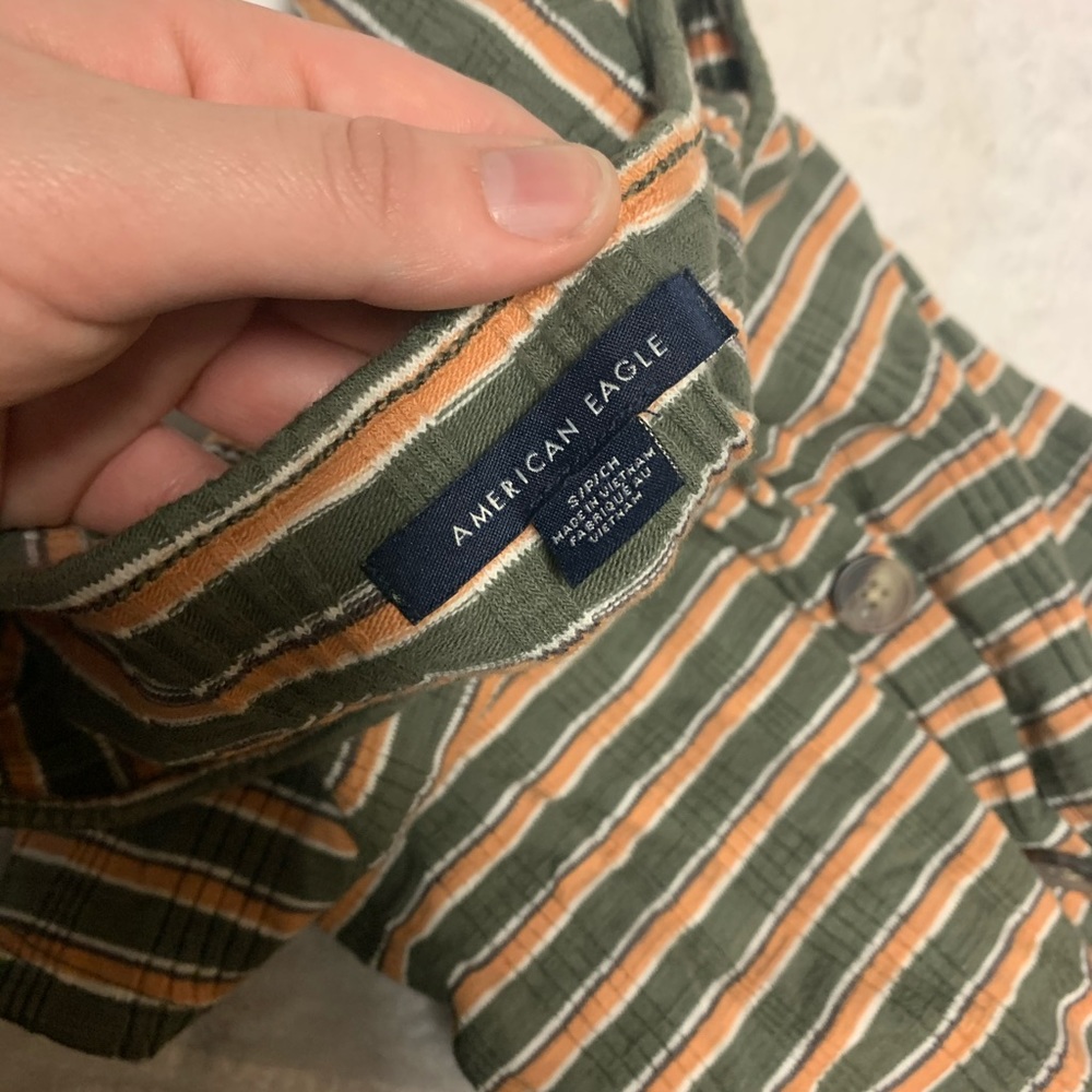AE Ribbed Button Up Top - Picture 3 of 5